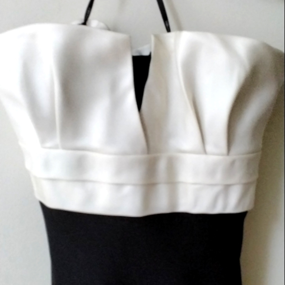 Strapless formal